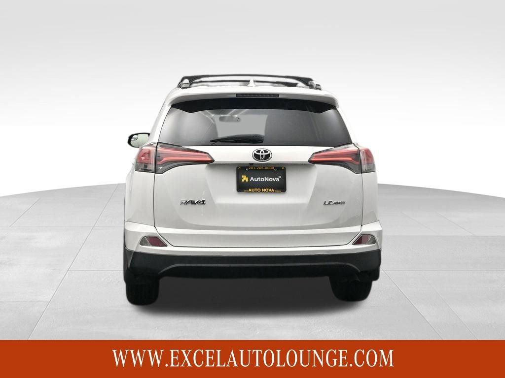 Used 2016 Toyota RAV4 LE image 5