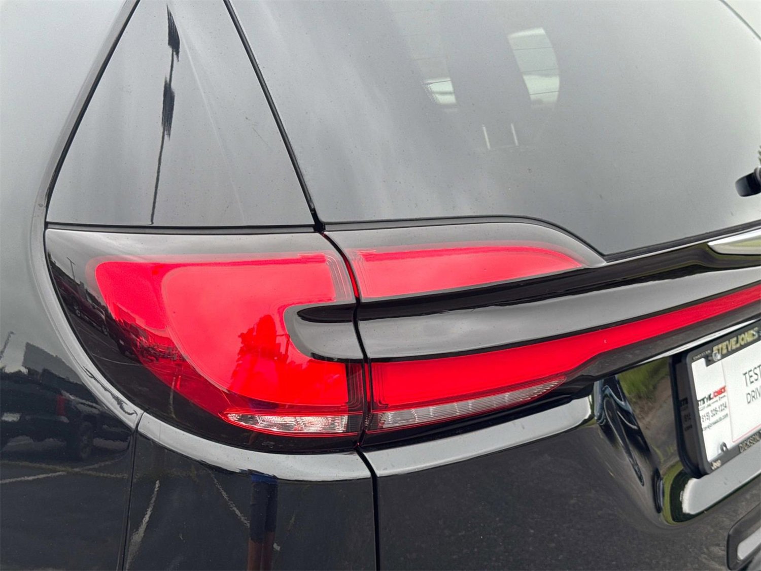 New 2025 Chrysler Pacifica Select image 11