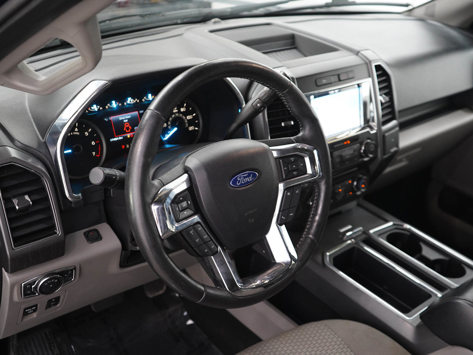 Used 2018 Ford F150 XLT w/ Equipment Group 301A Mid AWD/4WD image 19