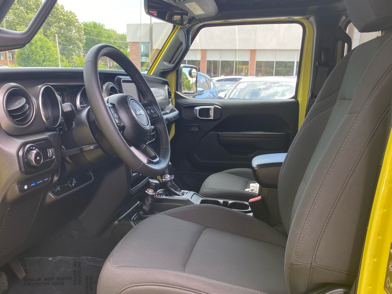 Used 2023 Jeep Wrangler Unlimited w/ Cold Weather Group AWD/4WD image 13