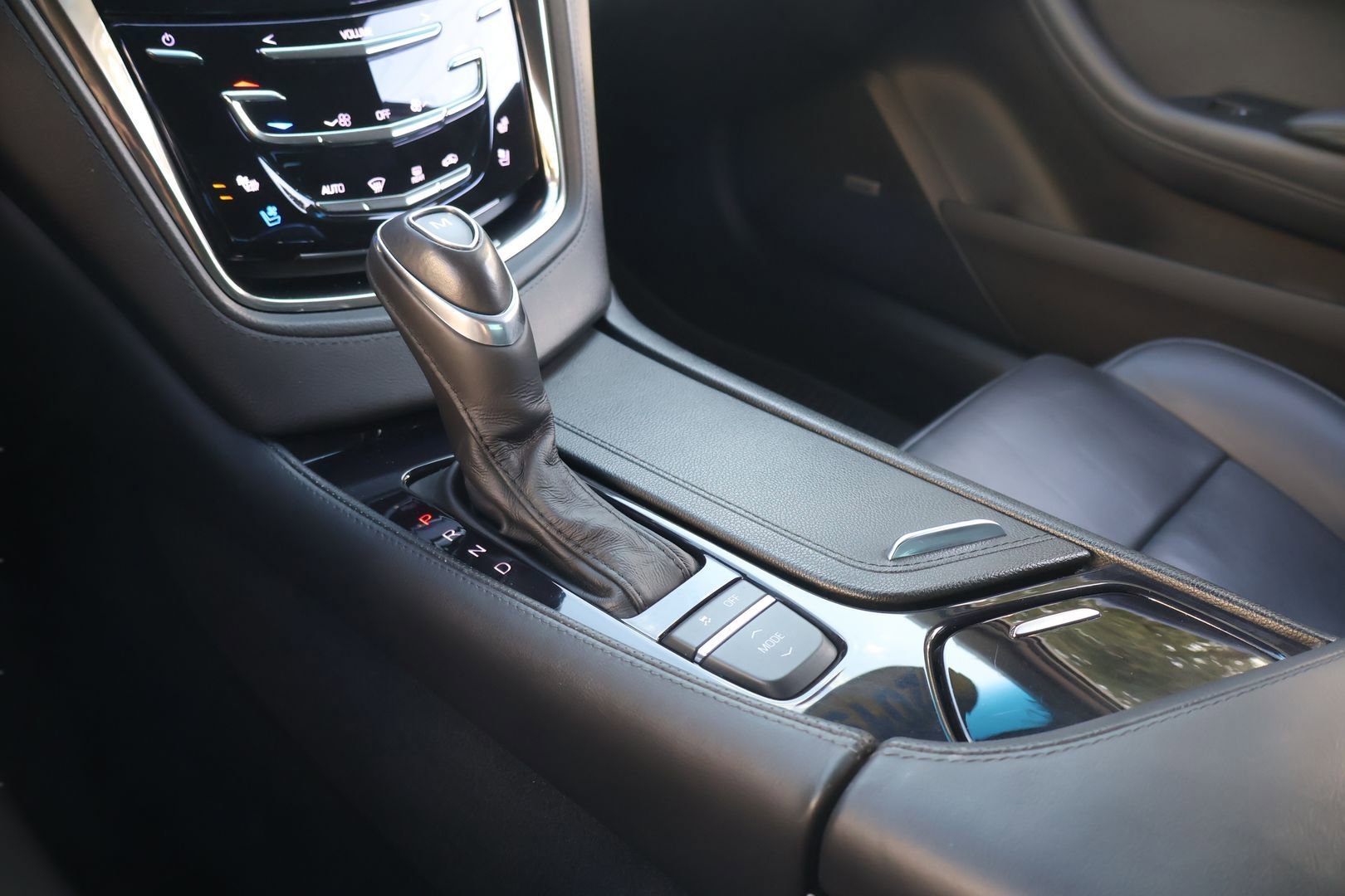 Used 2019 Cadillac CTS Sedan w/ Seating Package image 25