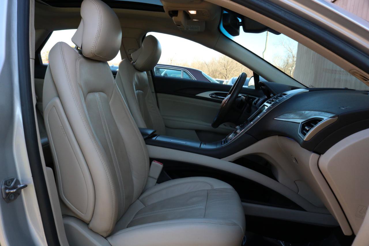 Used 2017 Lincoln MKZ Reserve w/ Technology Package image 48