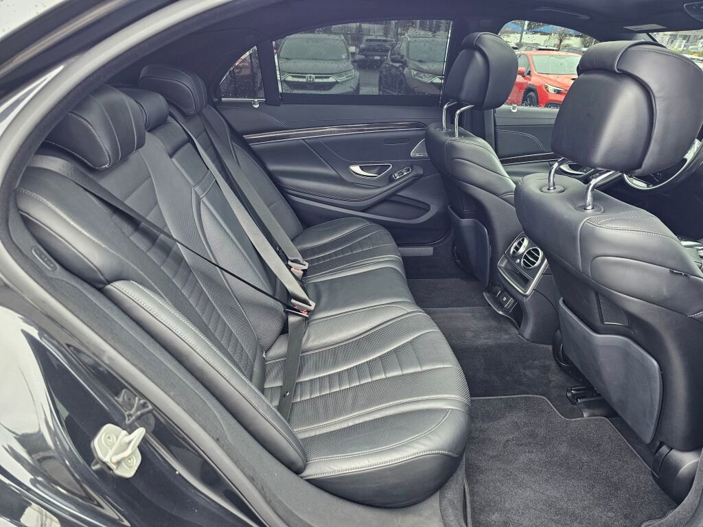 Used 2016 Mercedes-Benz S 550 4MATIC Sedan image 29