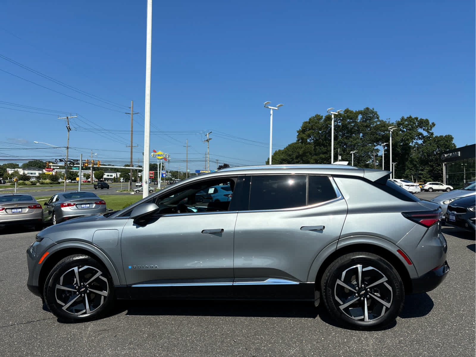 Certified 2024 Chevrolet Equinox EV LT AWD/4WD image 6