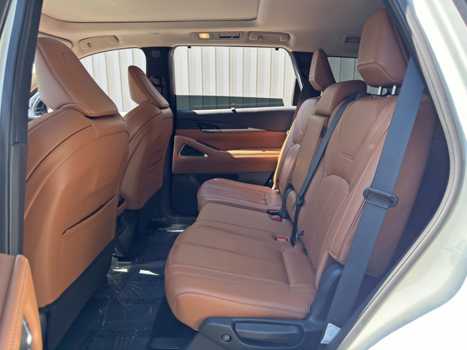 Used 2025 INFINITI QX60 Sensory w/ Vision Package AWD/4WD image 42