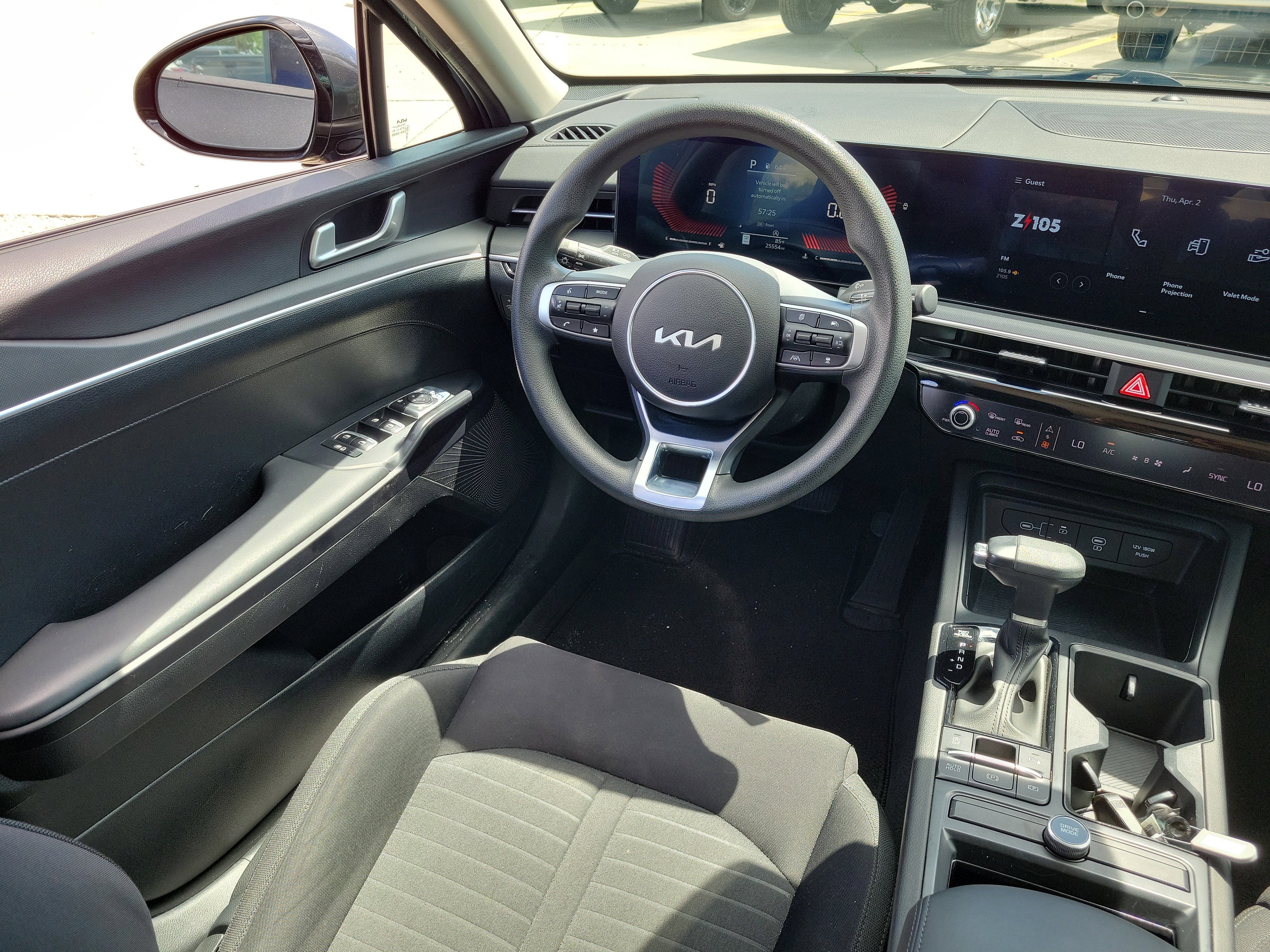 Used 2025 Kia K5 LXS FWD image 17