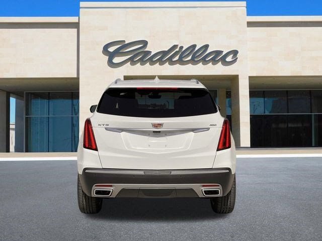 New 2026 Cadillac XT5 Premium Luxury w/ Driver Assist Package FWD image 4
