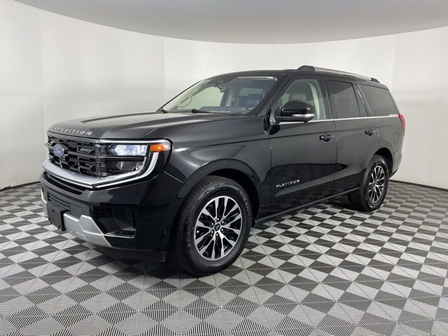 Used 2025 Ford Expedition Platinum image 5
