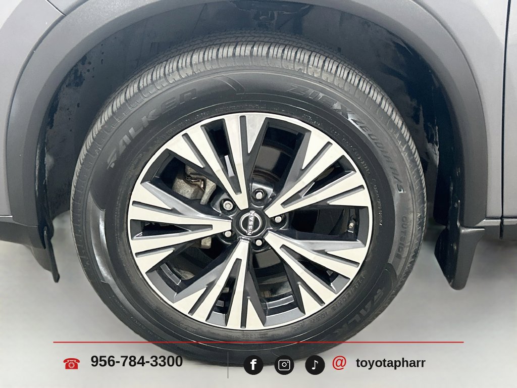 Used 2023 Nissan Rogue SV w/ SV Premium B Package FWD image 30