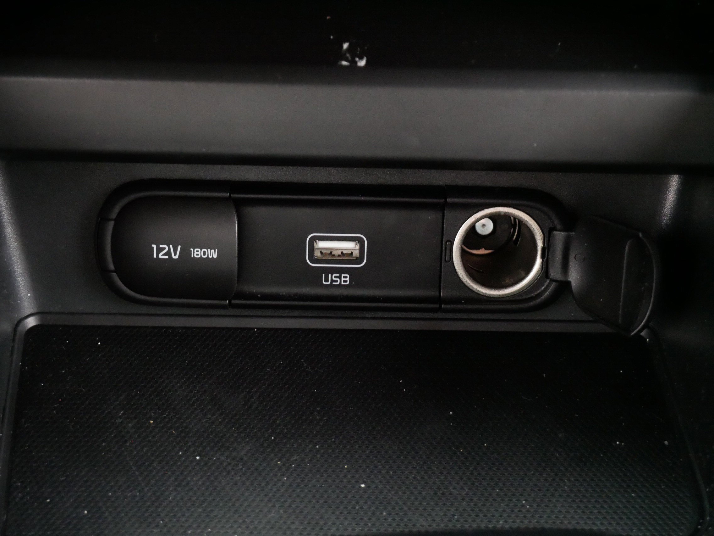 Used 2020 Kia Soul S FWD image 28