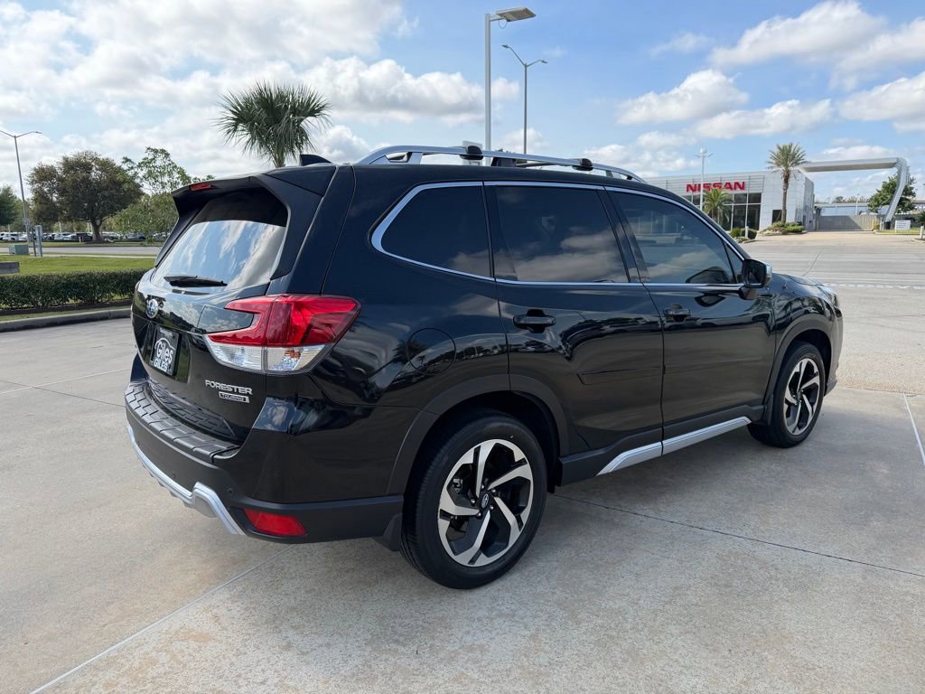 Used 2024 Subaru Forester Touring image 5