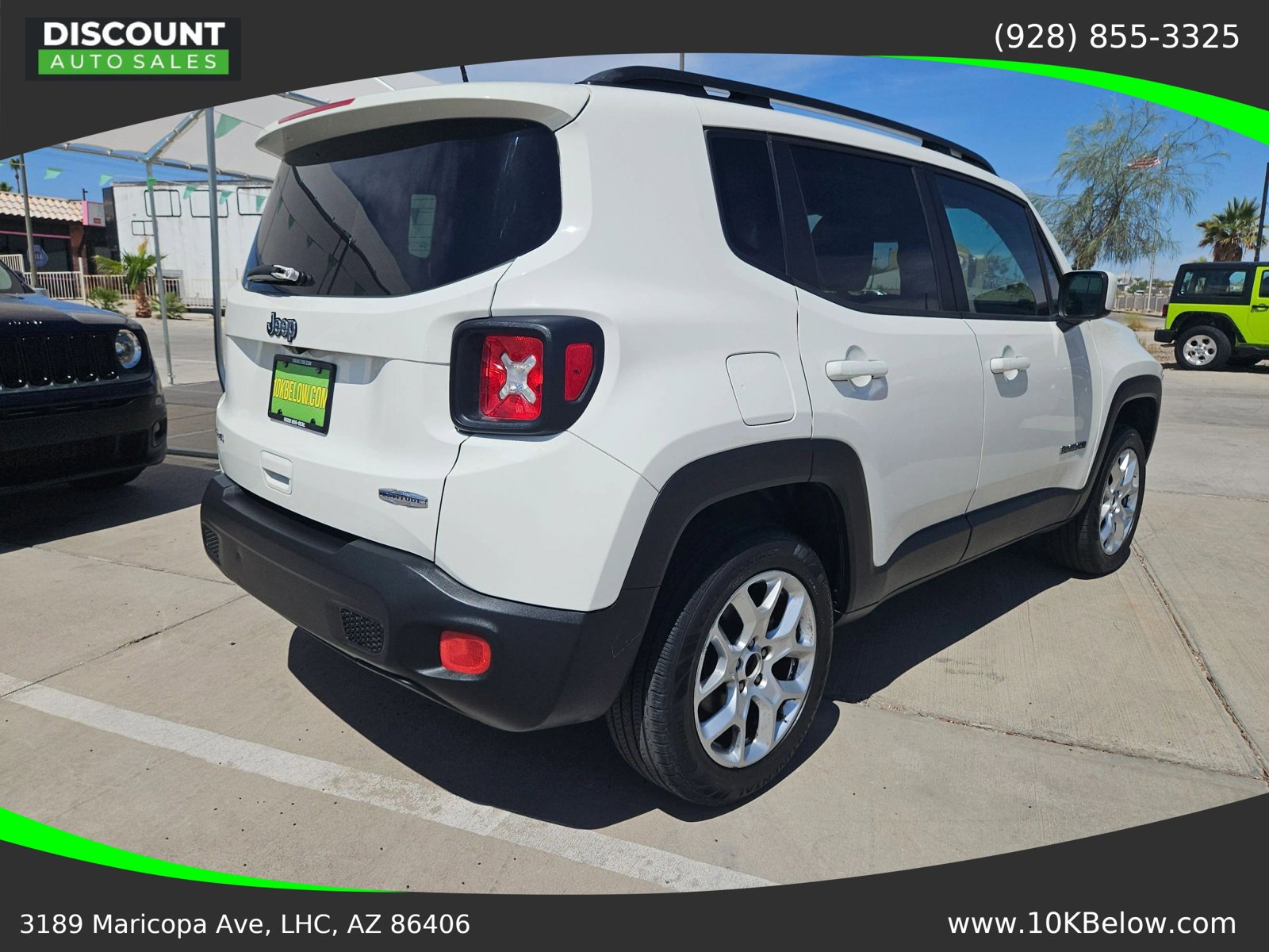 Used 2018 Jeep Renegade Latitude AWD/4WD image 7