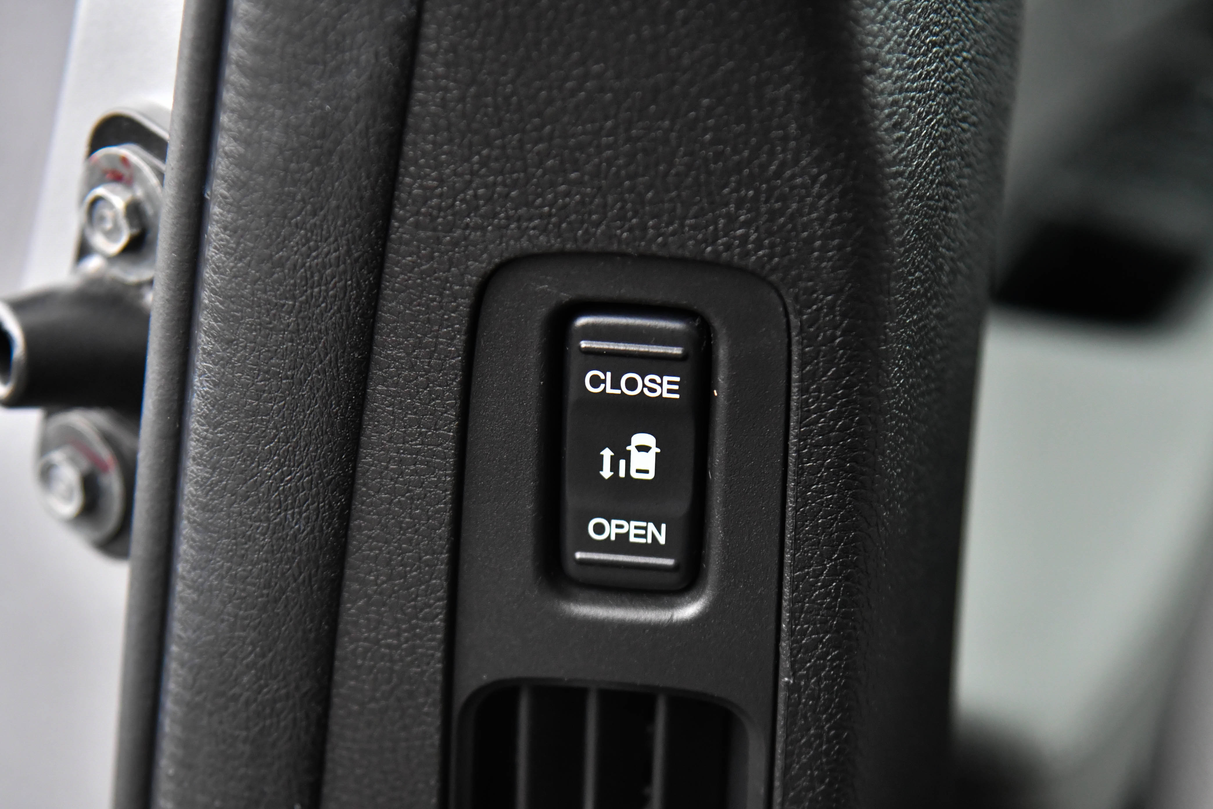 Used 2023 Honda Odyssey EX-L image 45
