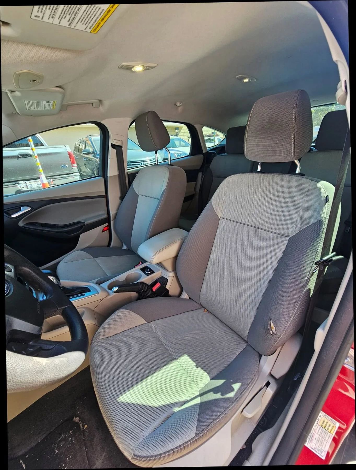 Used 2012 Ford Focus SE image 12