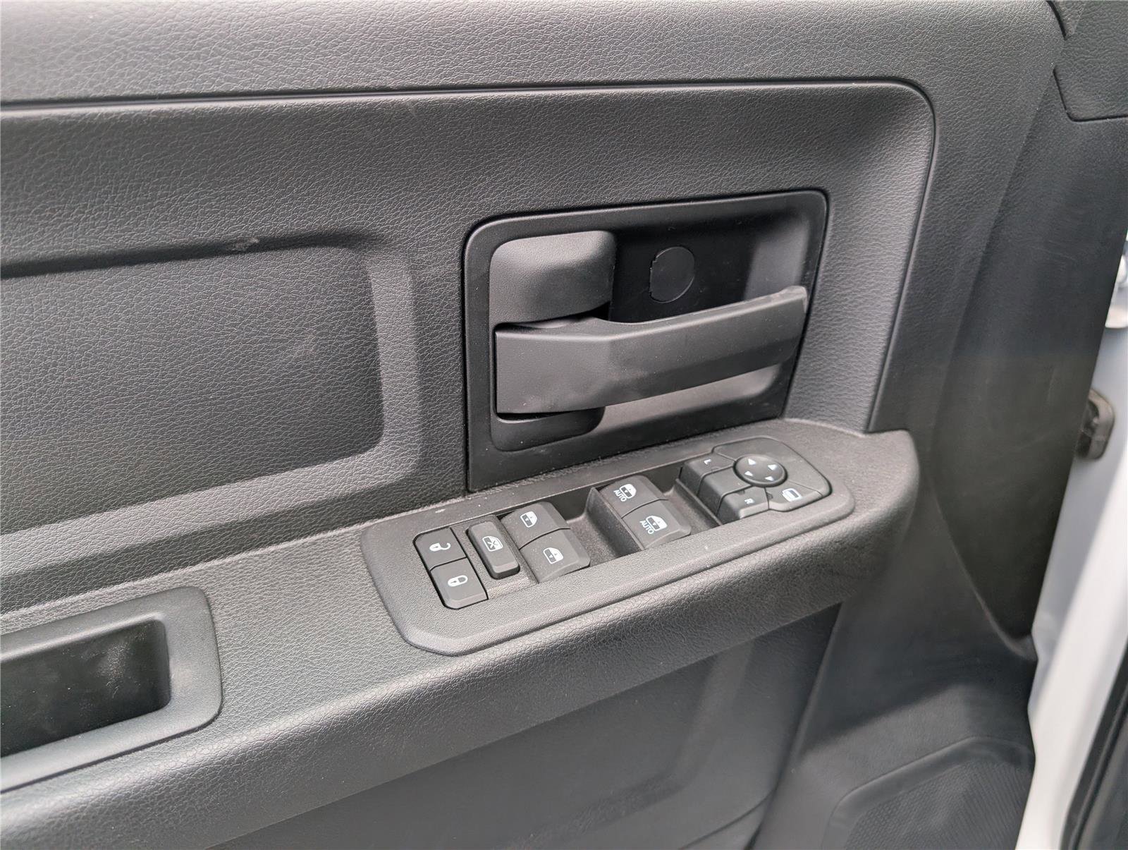 New 2026 RAM 2500 Tradesman AWD/4WD image 15