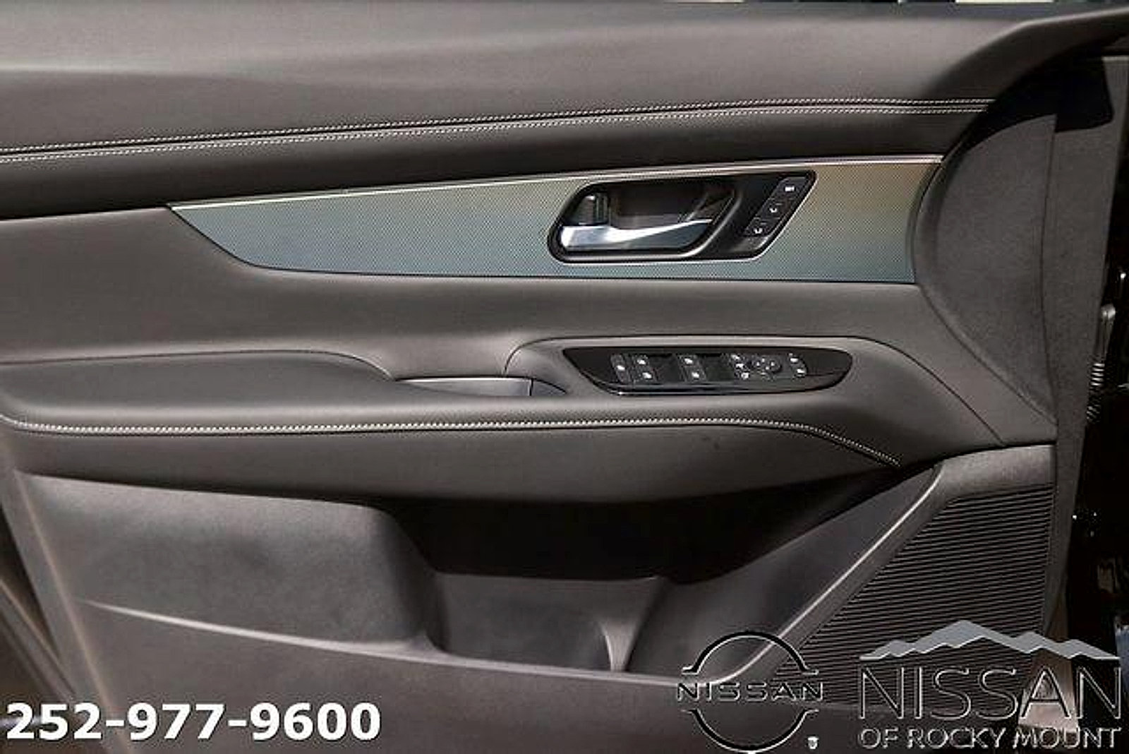 New 2026 Nissan Murano Platinum w/ Cargo Package AWD/4WD image 10