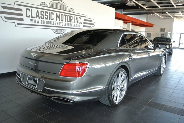 Used 2020 Bentley Flying Spur W12 image 5
