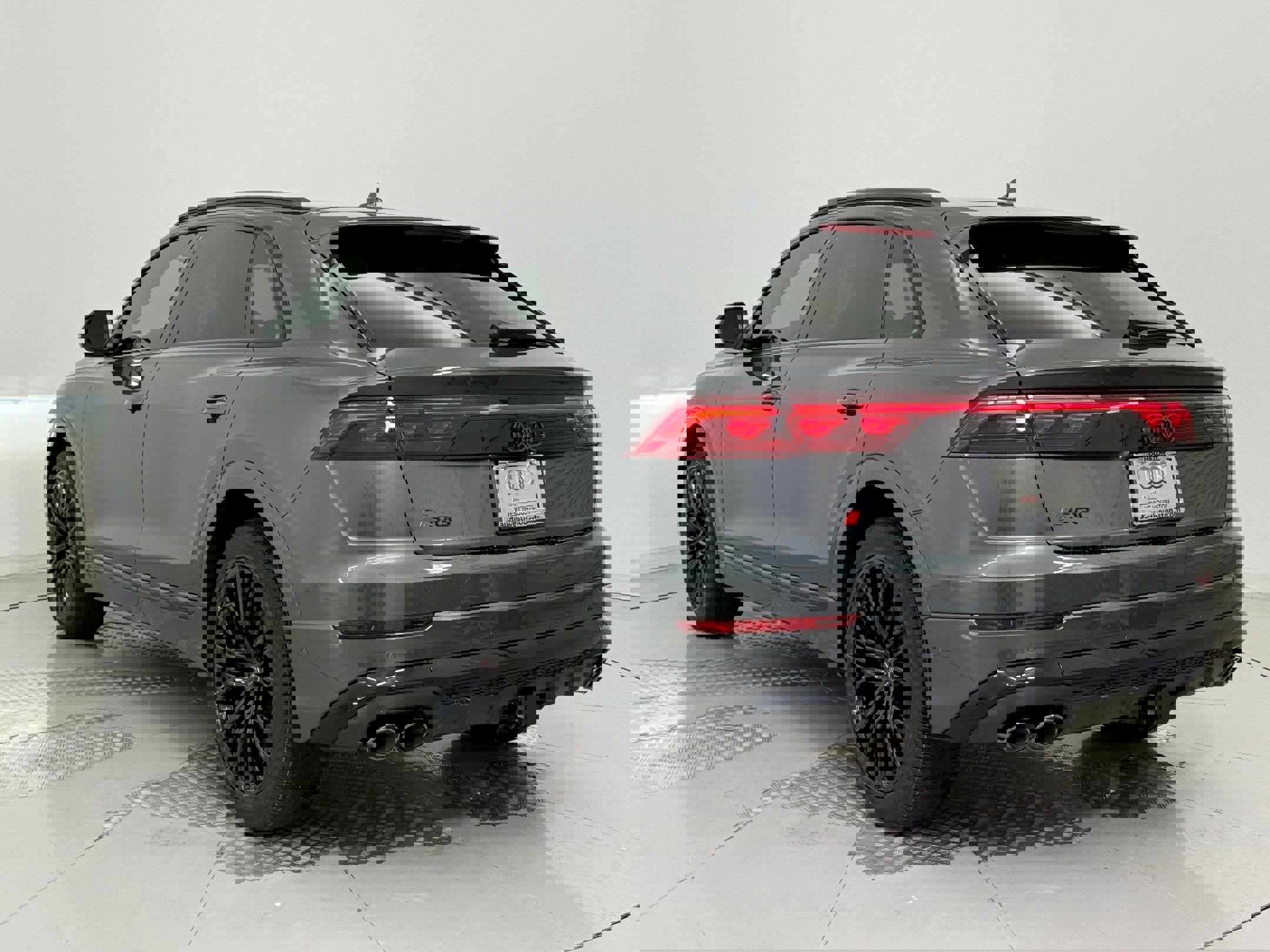 New 2026 Audi SQ8 Prestige image 3