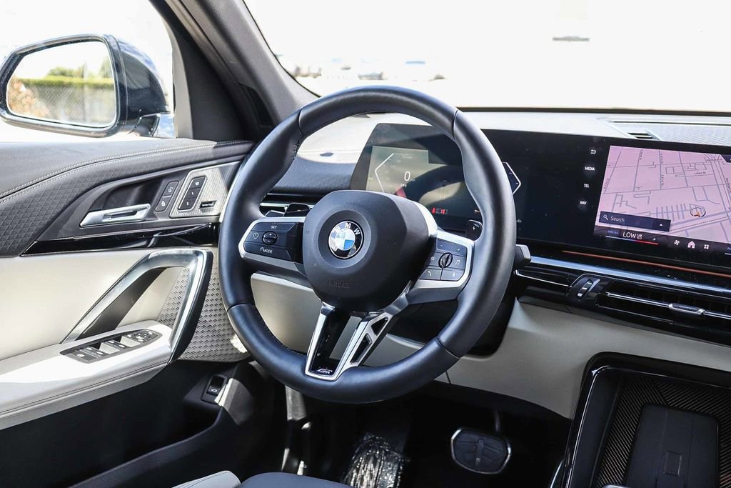Used 2026 BMW X2 xDrive28i w/ M Sport Package AWD/4WD image 16