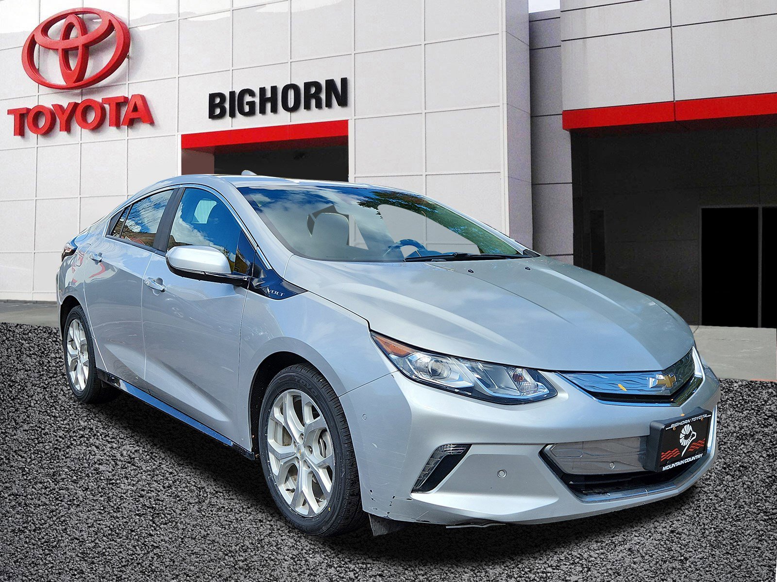 Used 2016 Chevrolet Volt Premier w/ Driver Confidence Package