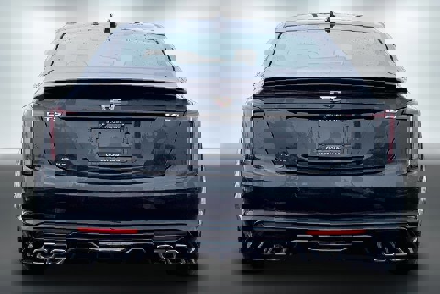 Used 2024 Cadillac CT5 V image 3