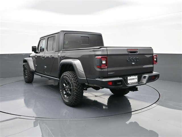 Used 2024 Jeep Gladiator Sport image 8