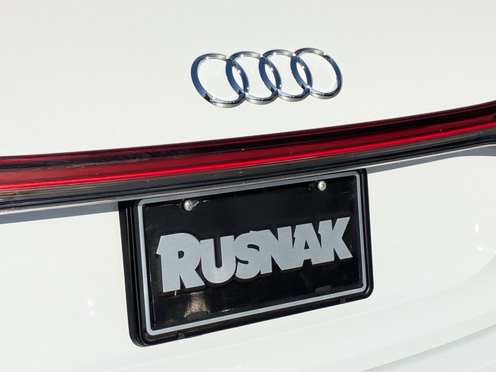 Used 2025 Audi Q4 e-tron Premium w/ Convenience Package AWD/4WD image 19