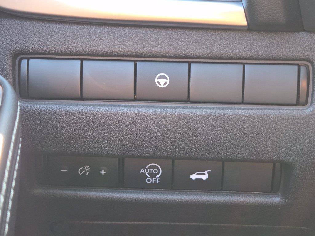 Certified 2024 Nissan Rogue SV AWD/4WD image 8