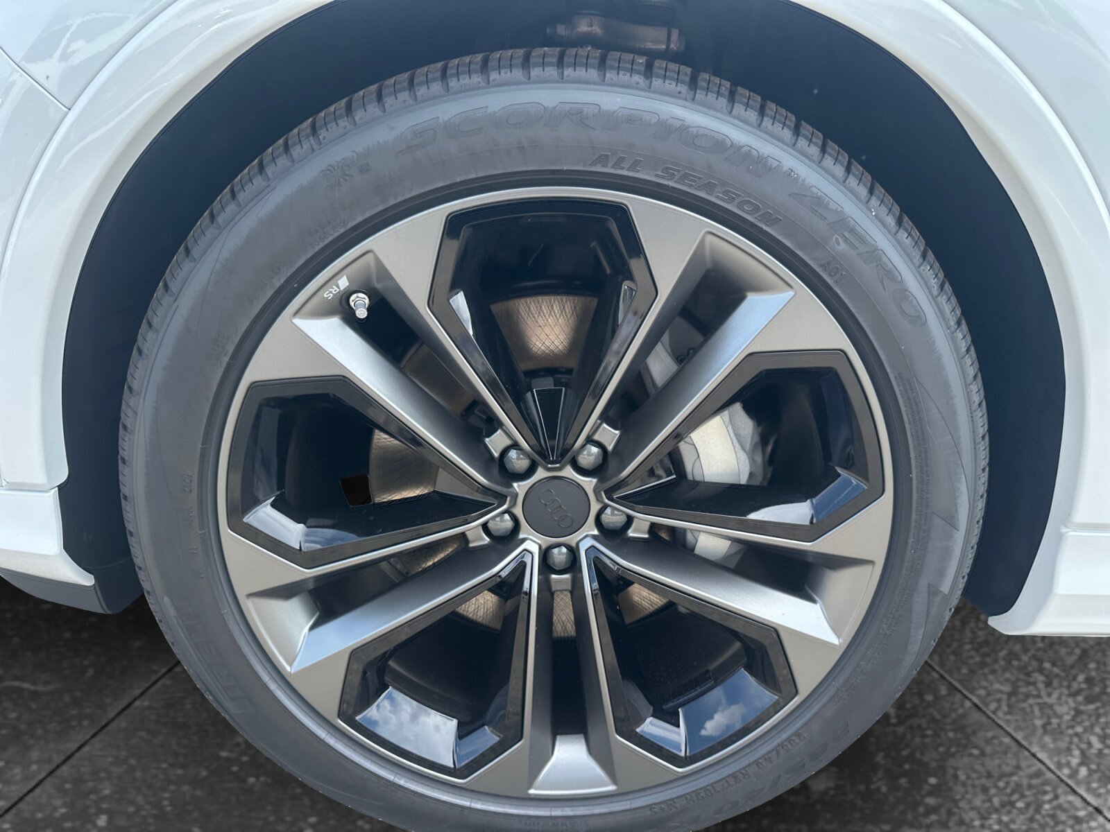 New 2026 Audi Q7 Premium Plus AWD/4WD image 9