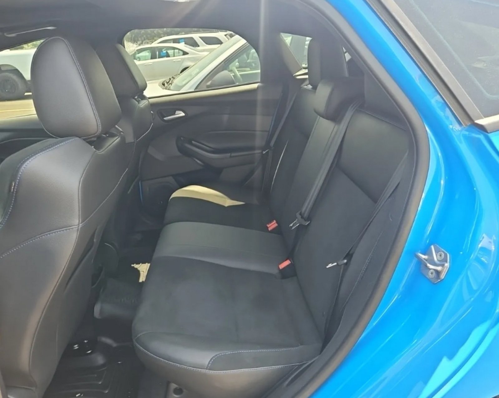 Used 2018 Ford Focus RS AWD/4WD image 9