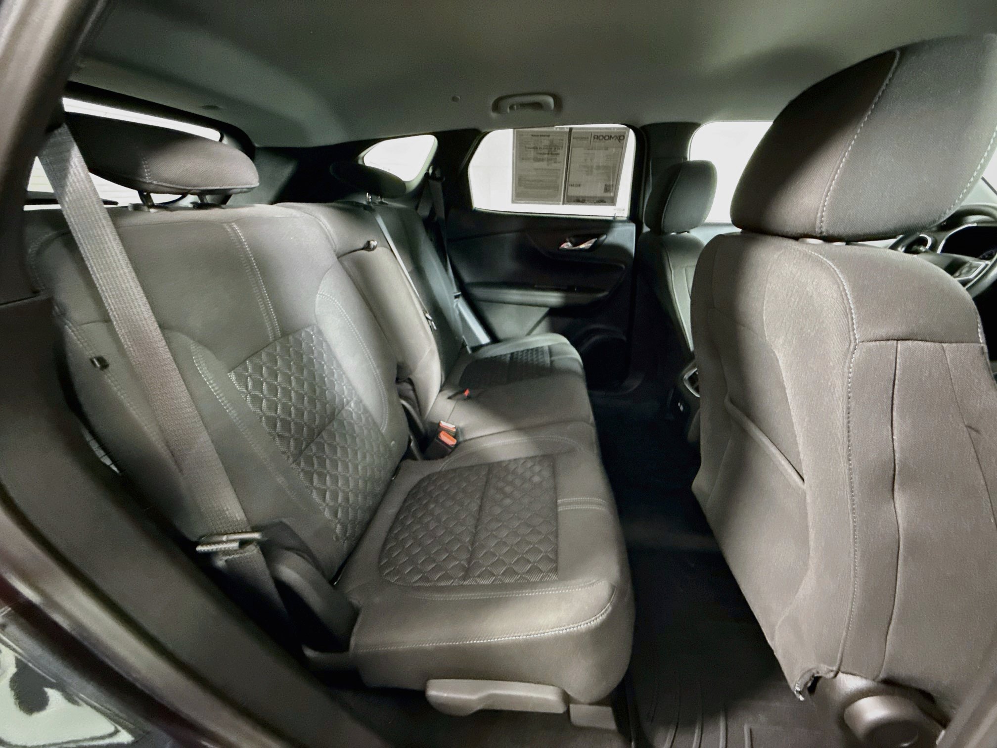 Used 2021 Chevrolet Blazer LT FWD image 25