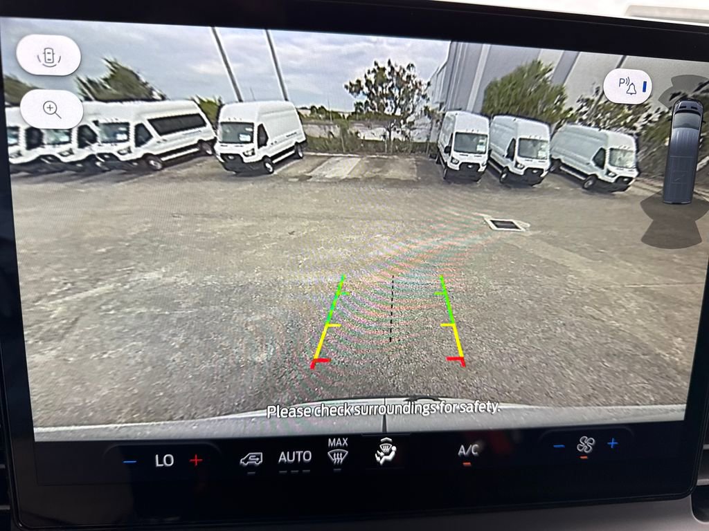New 2026 Ford Transit 250 148 Medium Roof RWD image 7