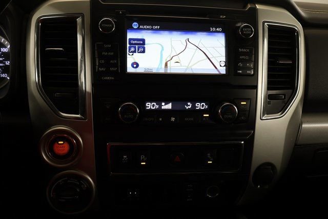 Used 2018 Nissan Titan PRO-4X image 17