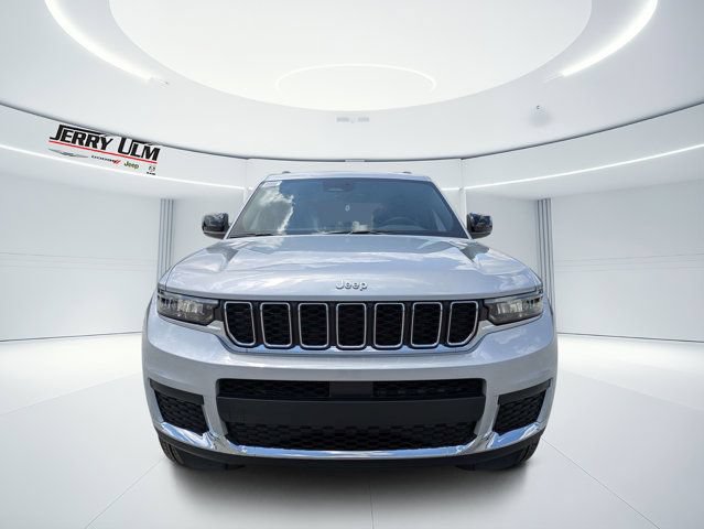 New 2026 Jeep Grand Cherokee L 2WD image 8