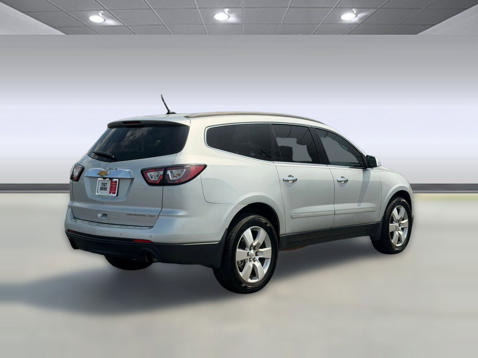 Used 2013 Chevrolet Traverse LTZ FWD image 9