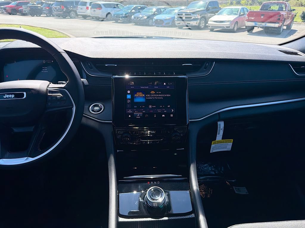 New 2026 Jeep Grand Cherokee Laredo X AWD/4WD image 19