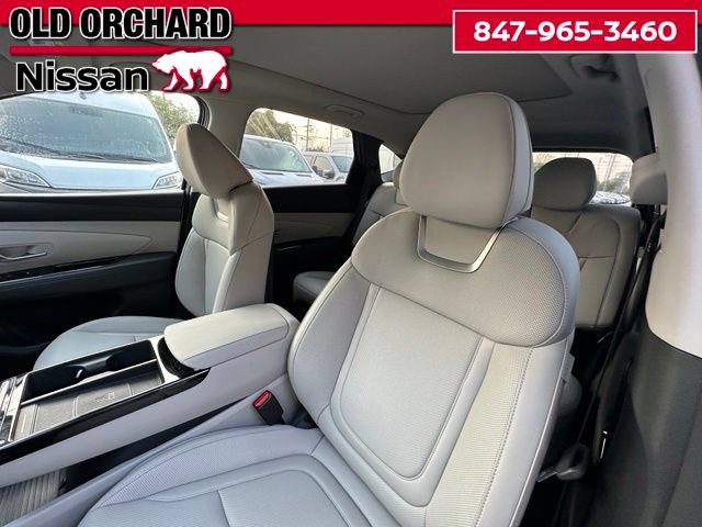 Used 2025 Hyundai Tucson Limited AWD/4WD image 10