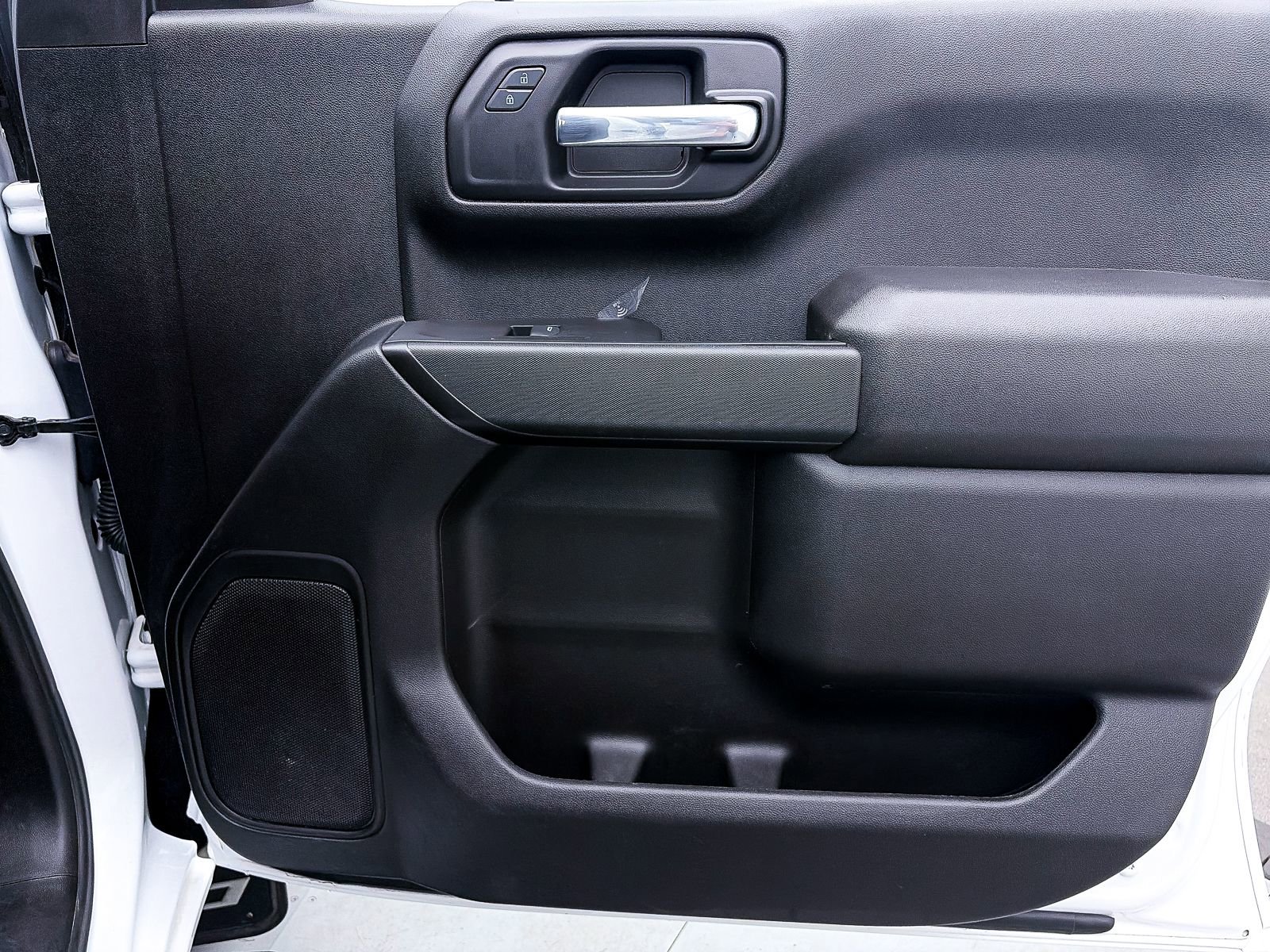 Used 2023 Chevrolet Silverado 1500 Custom image 30