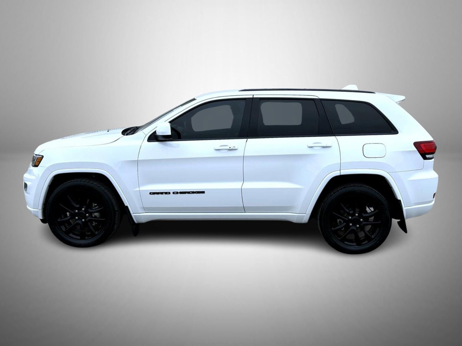 Used 2020 Jeep Grand Cherokee Altitude image 8