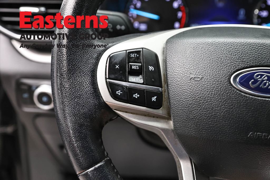 Used 2023 Ford Explorer XLT w/ Equipment Group 202A image 15
