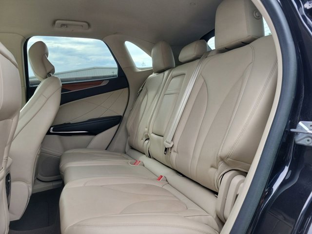 Used 2019 Lincoln MKC Select w/ Select Plus Package image 20