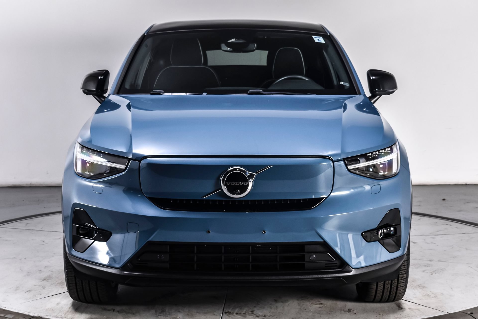 Used 2023 Volvo C40 P8 Recharge Ultimate AWD/4WD image 6