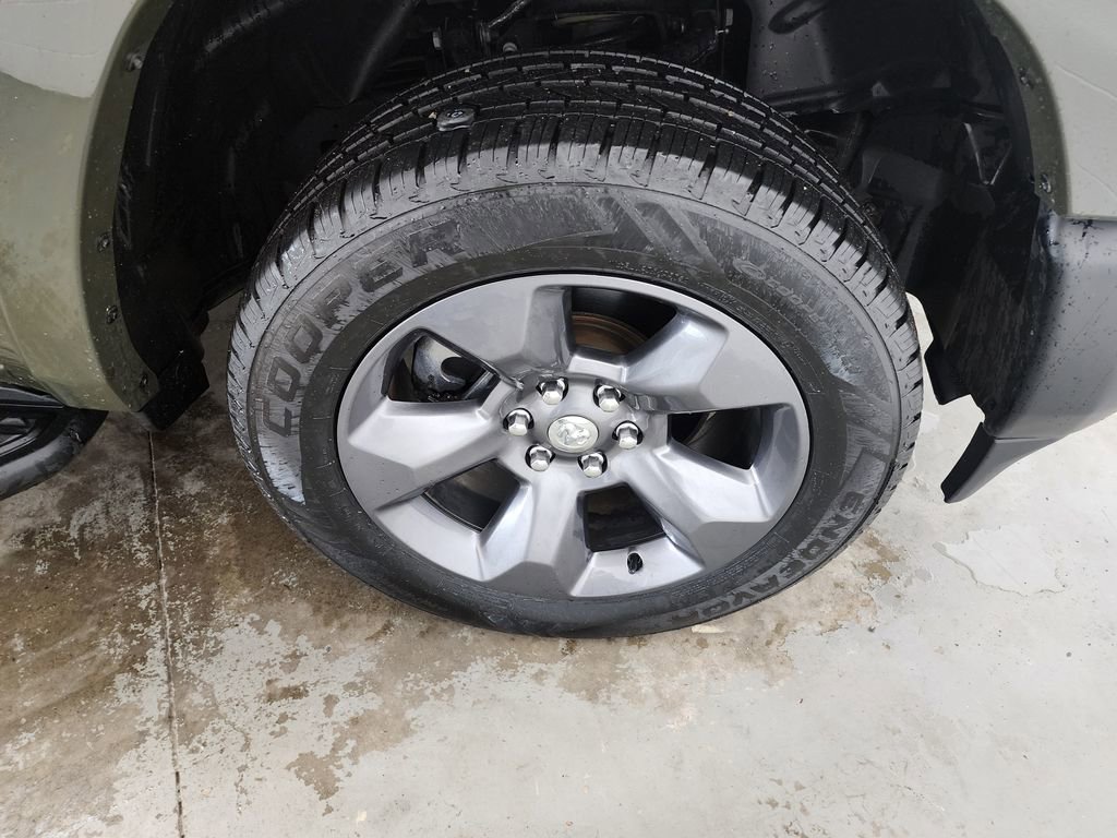 Used 2021 RAM 1500 Big Horn w/ Built-to-serve Edition AWD/4WD image 39