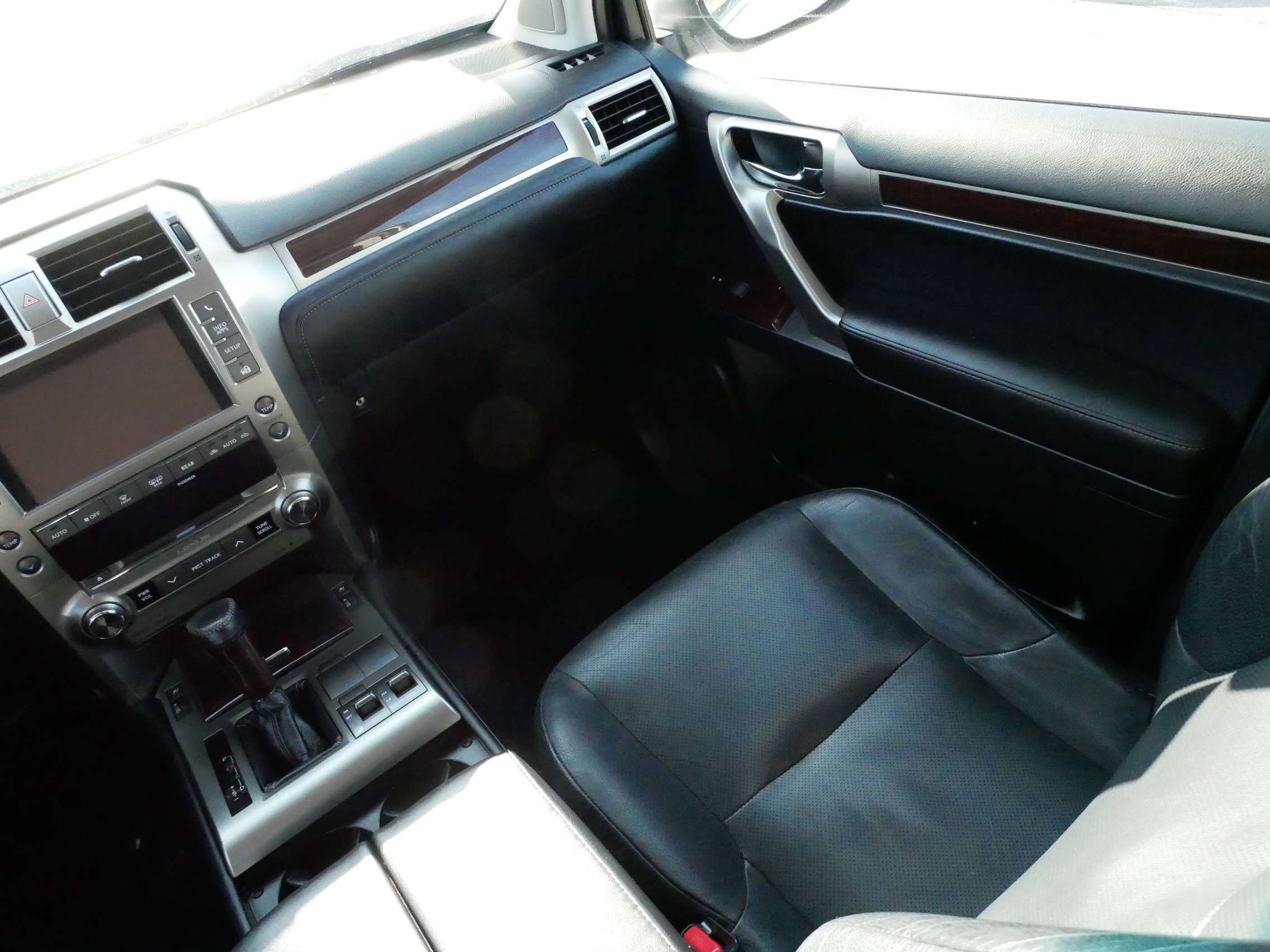 Used 2018 Lexus GX 460 Premium image 11