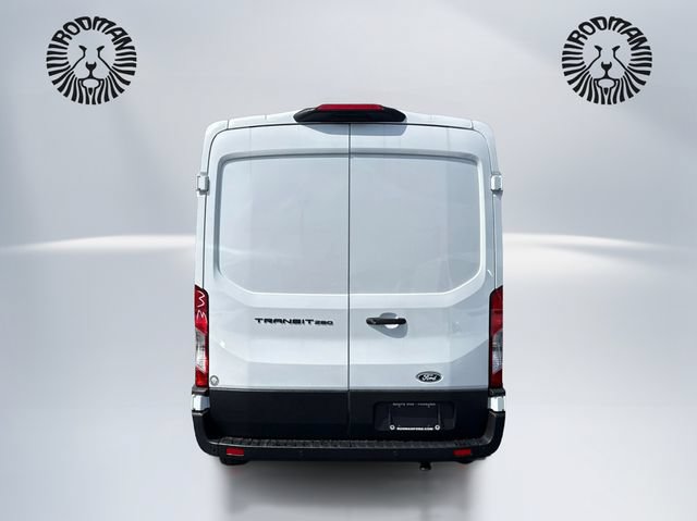 New 2026 Ford Transit 250 148 Medium Roof RWD image 7