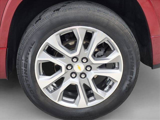 Used 2021 Chevrolet Traverse Premier FWD image 20