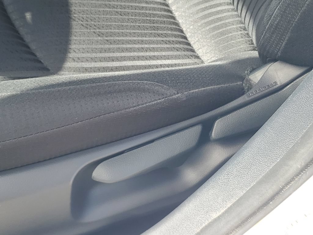 Certified 2021 Toyota Prius Prime LE FWD image 16