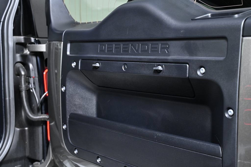 Used 2023 Land Rover Defender 110 S AWD/4WD image 45