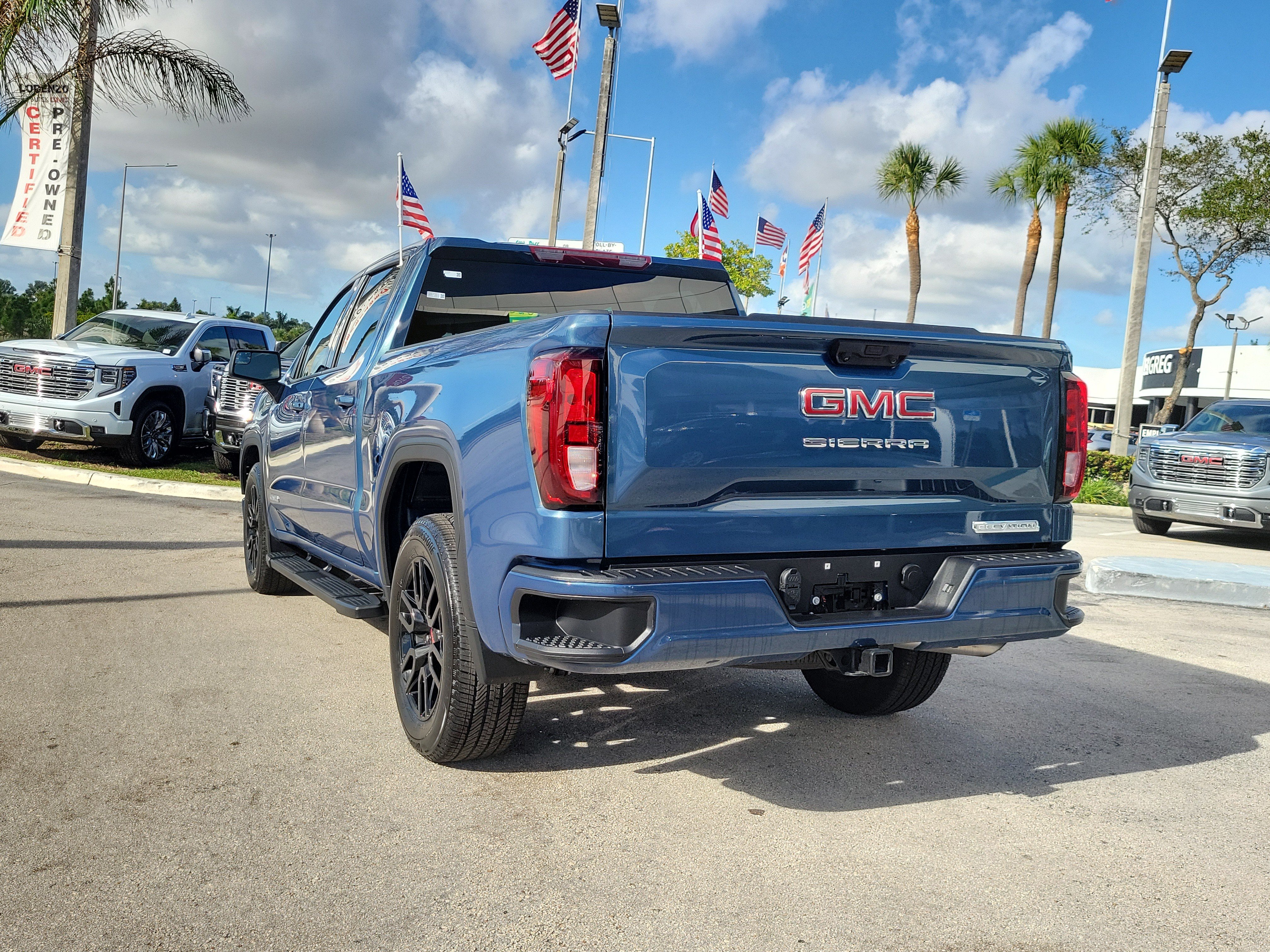 Used 2024 GMC Sierra 1500 Elevation RWD image 7