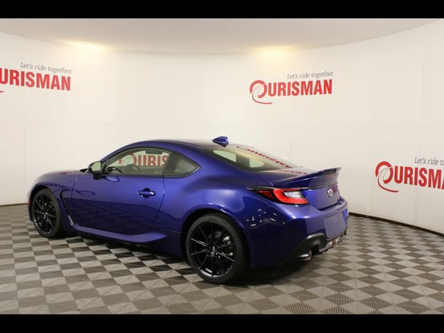 Used 2024 Toyota GR86 Premium RWD image 5